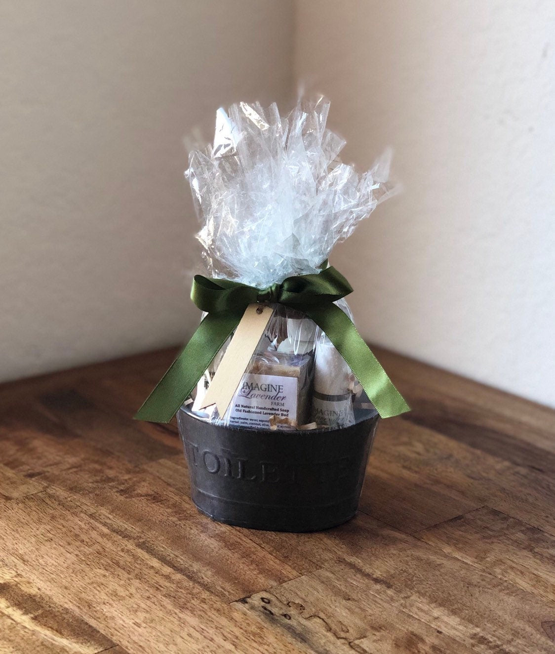 Rustic wood gift tags with hemp string, view 3