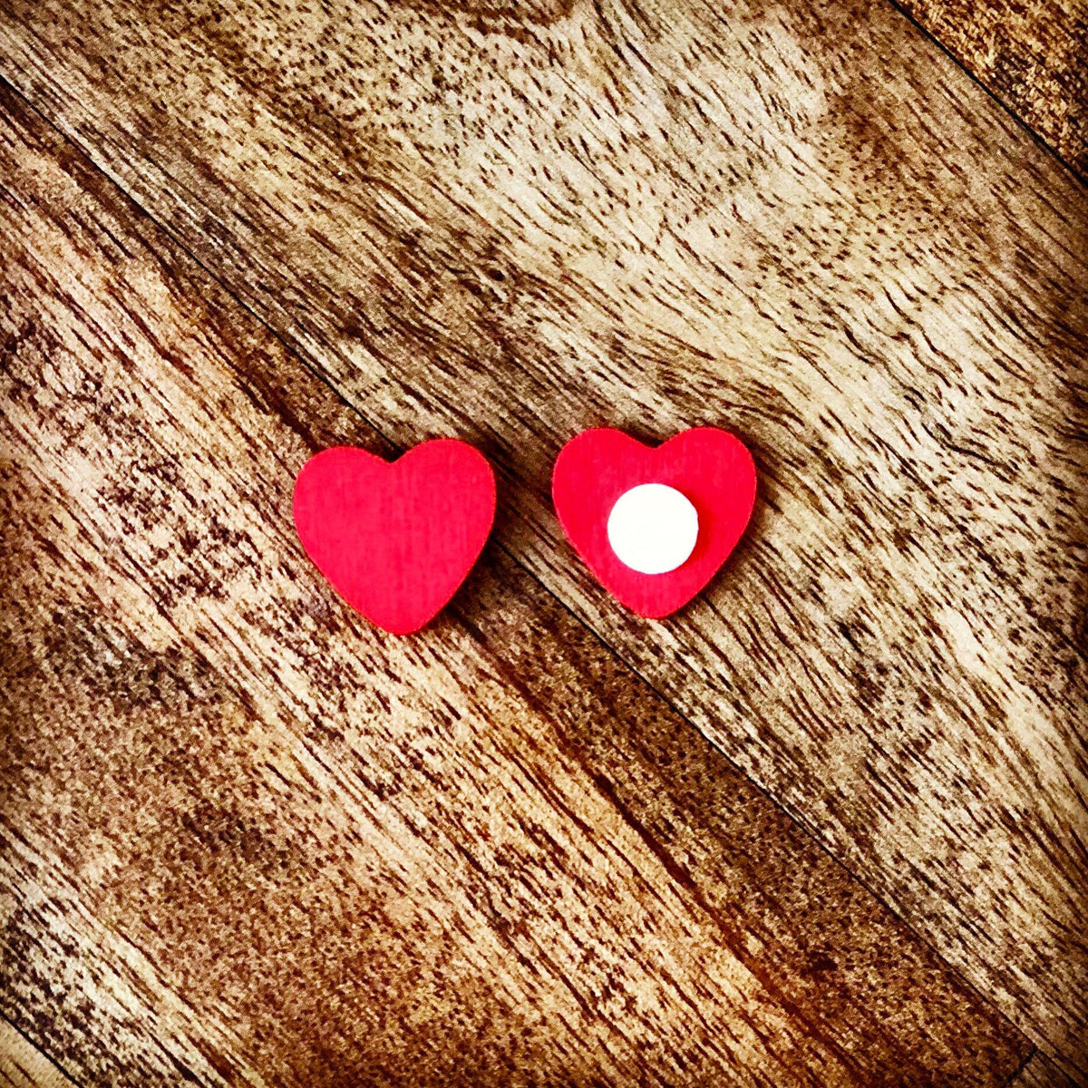 Red Wooden Hearts - Heart Sticker - 10 / 20 / 50 / 100