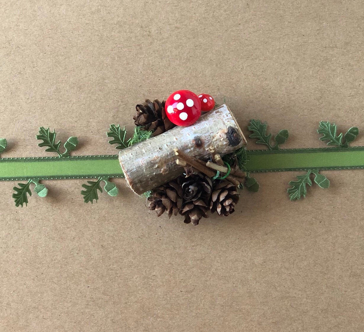 10 Brown Kraft Gift Wrap Sheets, Recycled Paper (24x36")