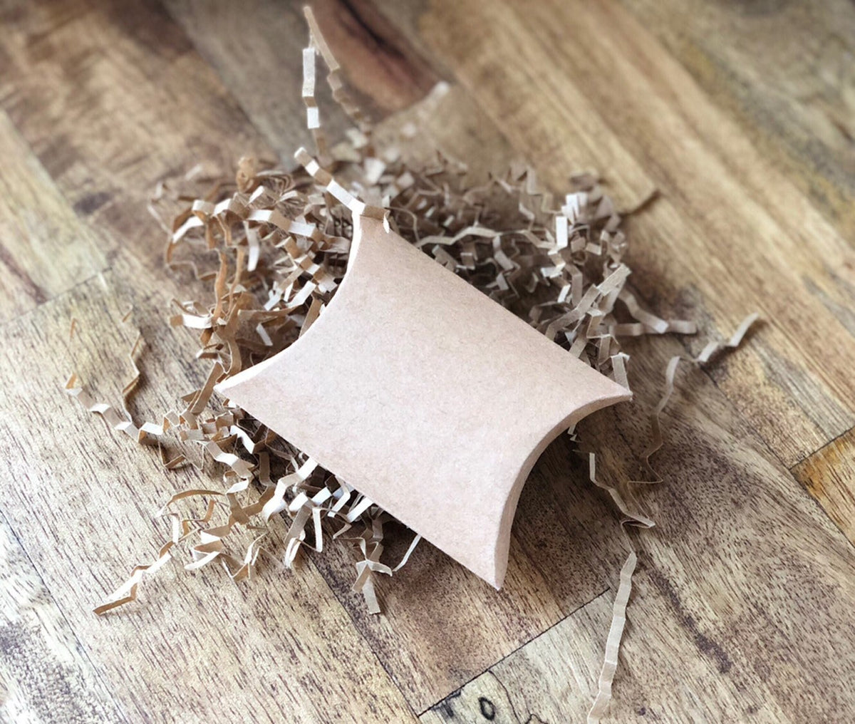 Kraft pillow gift boxes, view 2