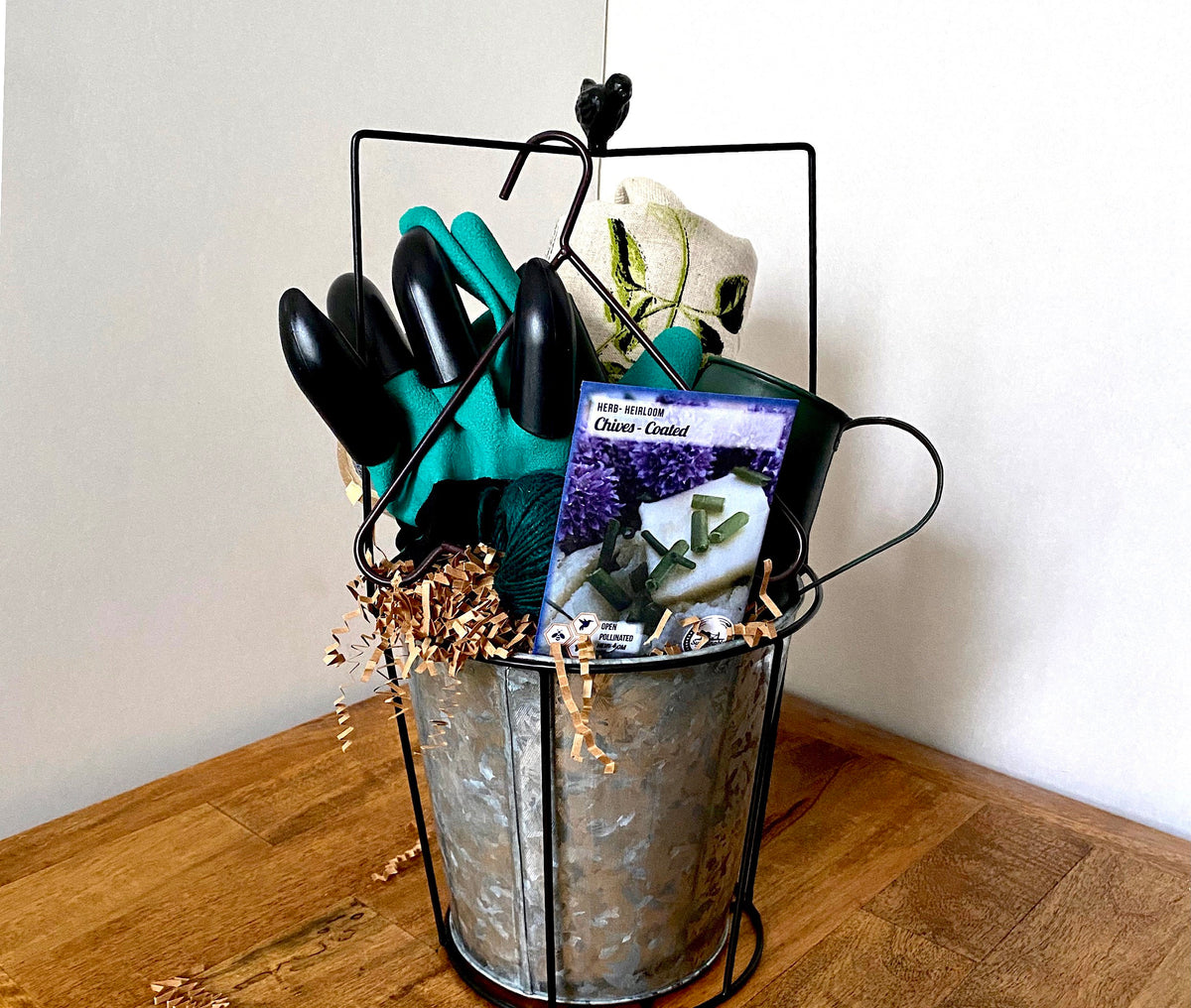 Garden Gift - Bird Planter With Drainage